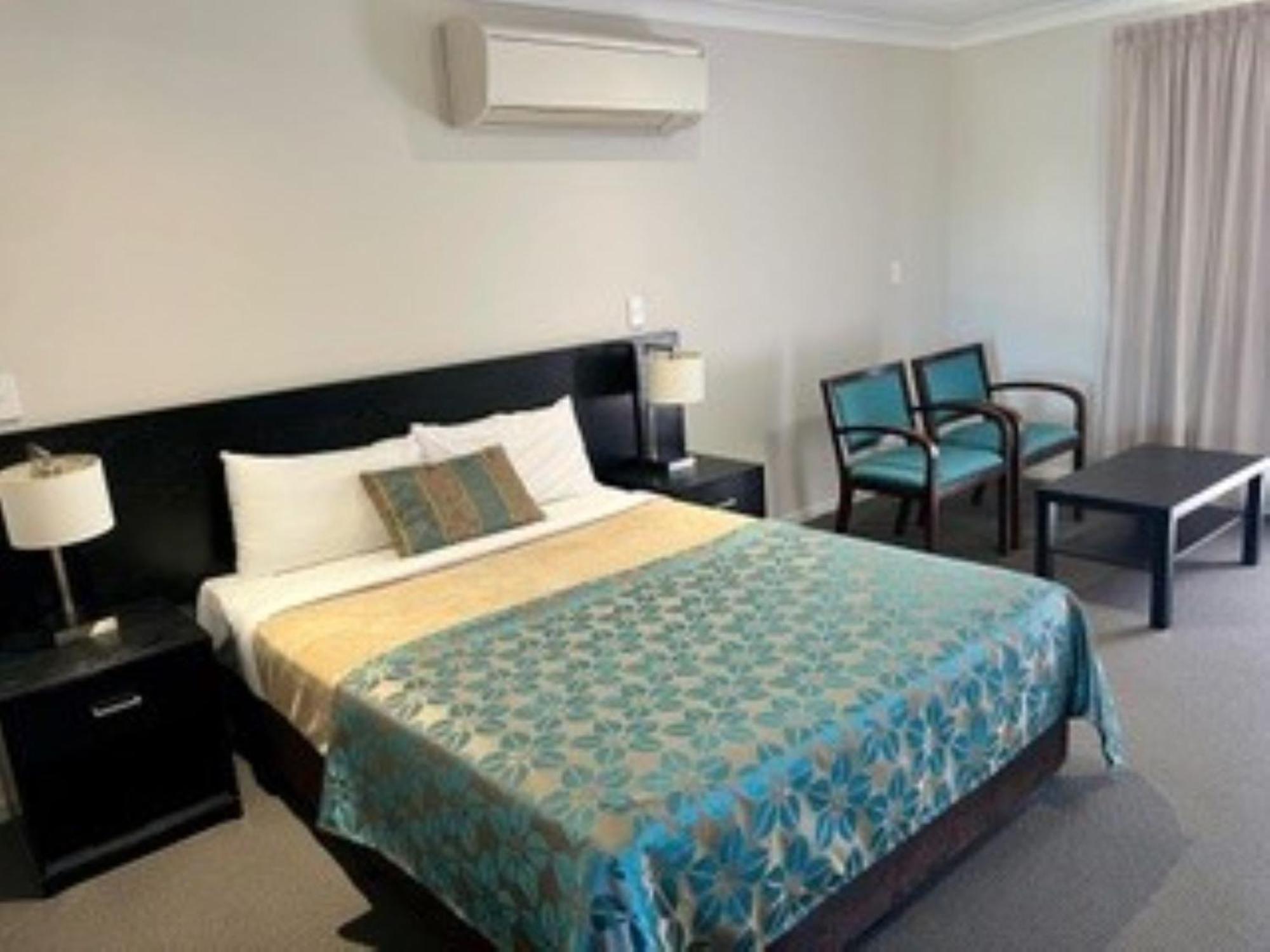 Royal Motel Miles Экстерьер фото